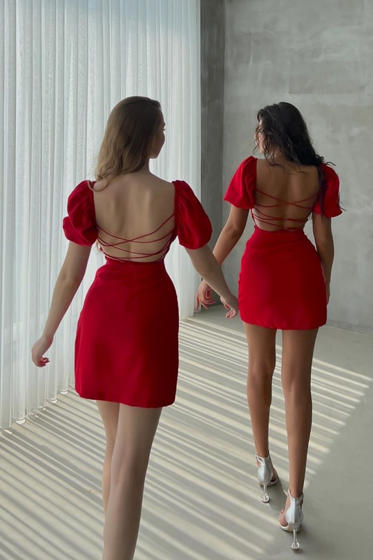 Sırt Dekolteli Cutie Mini Elbise Kırmızı