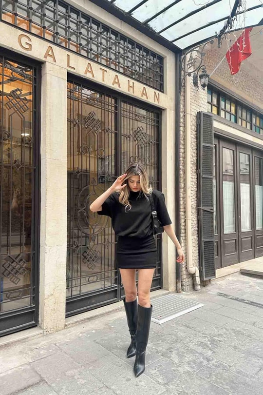 Vatkalı Street Elbise Siyah