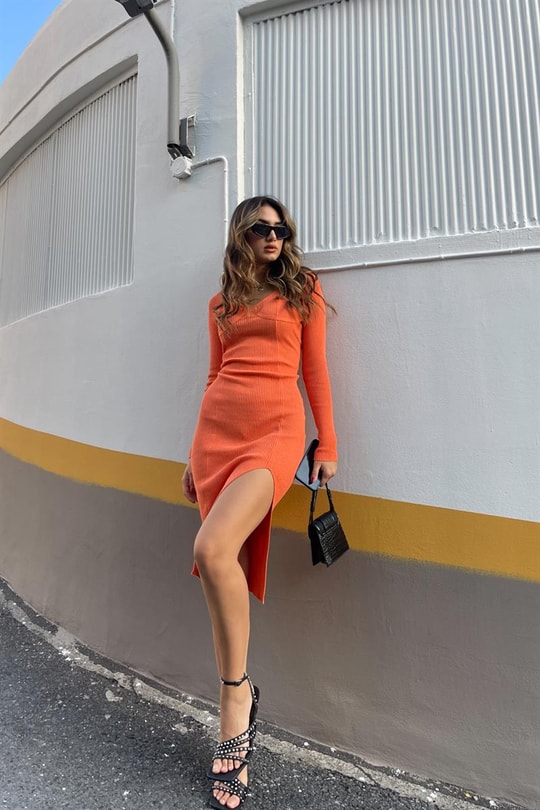 Yırtmaçlı Cuplu Triko Elbise Oranj