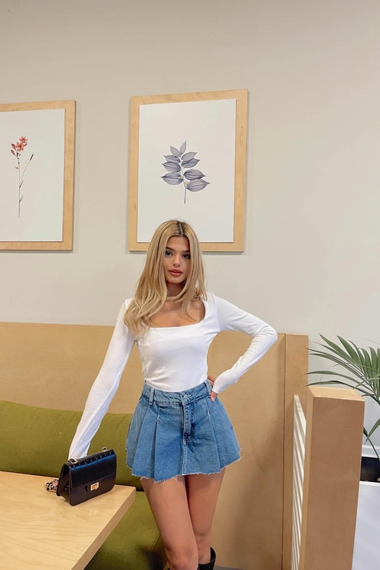 Kesik Paça Şortlu Denim Etek Mavi