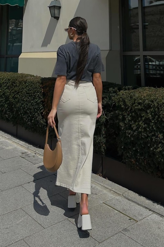Ön Yırtmaçlı Denim Uzun Etek Krem