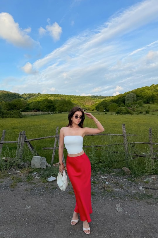 Saten Verev Etek Kırmızı