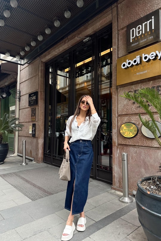 Yırtmaçlı Denim Etek Lacivert