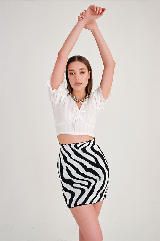 Zebra Desen Triko Etek Siyah