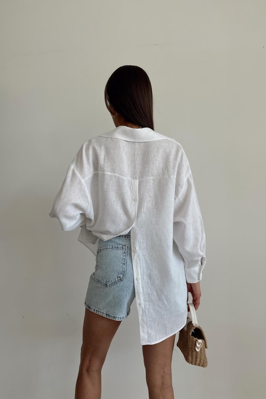 Arkası Düğmeli Keten Gömlek Beyaz