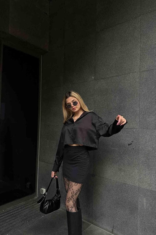 Basic Crop Saten Gömlek Siyah