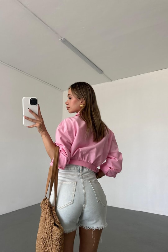 Deri Kemerli Crop Gömlek Pembe
