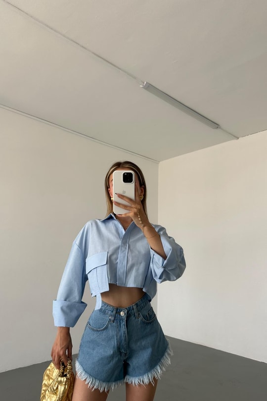 Gizli Pat Detay Crop Gömlek Mavi