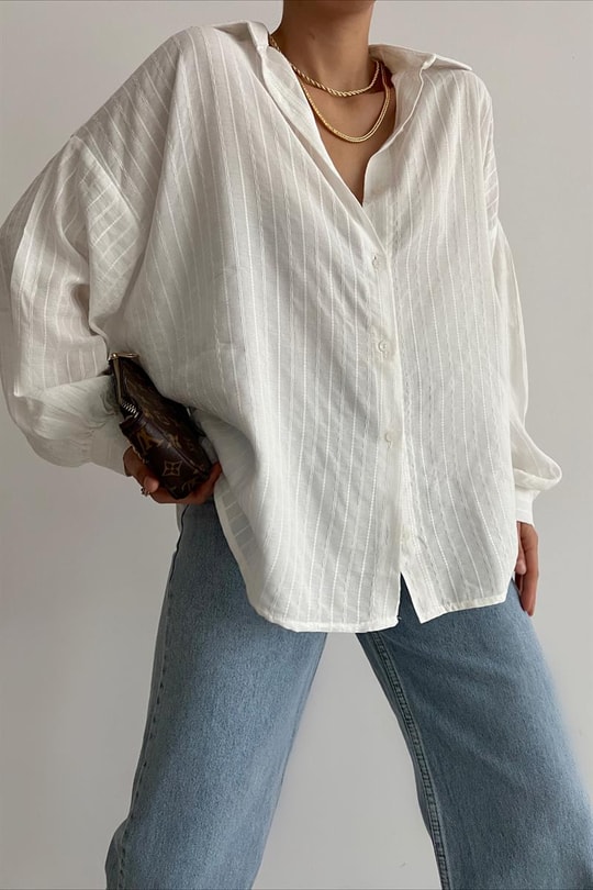 İşlemeli Oversize Gömlek Beyaz