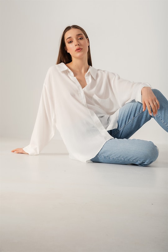 Omzu Düşük Oversize Gömlek Beyaz