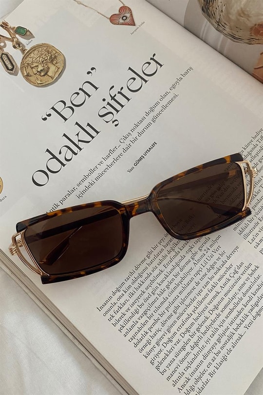 Charlotte Güneş Gözlüğü Leopar Desen