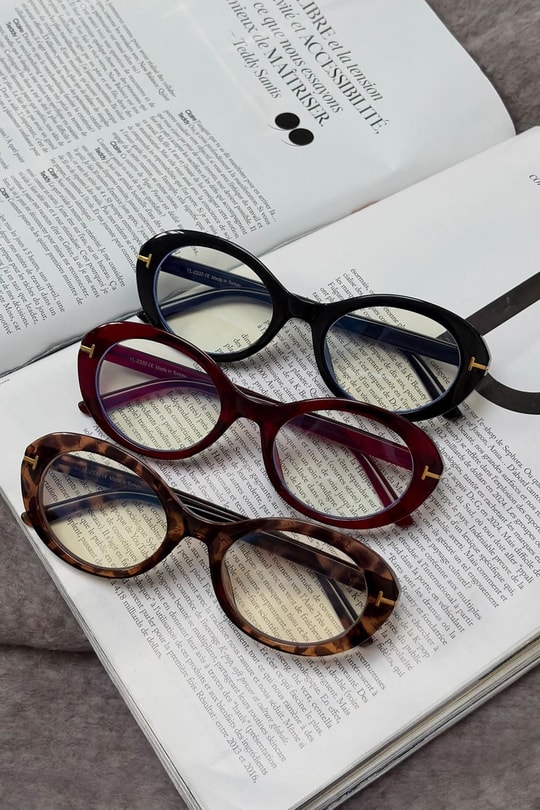 Geniş Oval Blue Block Bordo