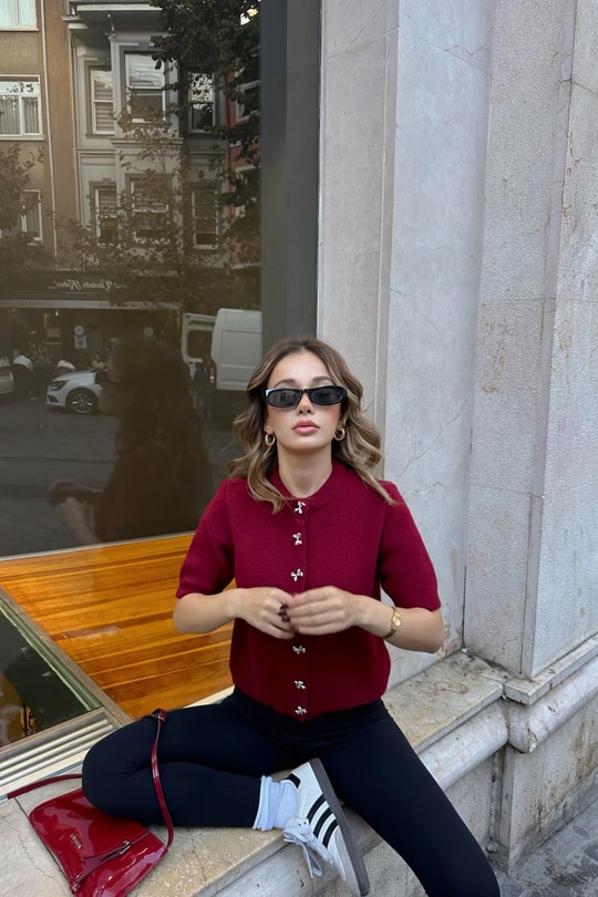Fiyonk Düğmeli Yumoş Hırka Bordo