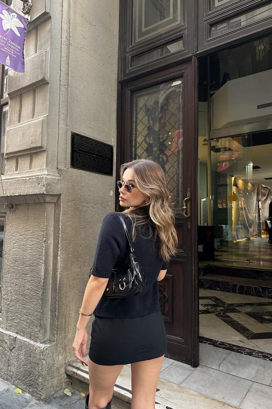 Fiyonk Düğmeli Yumoş Hırka Siyah