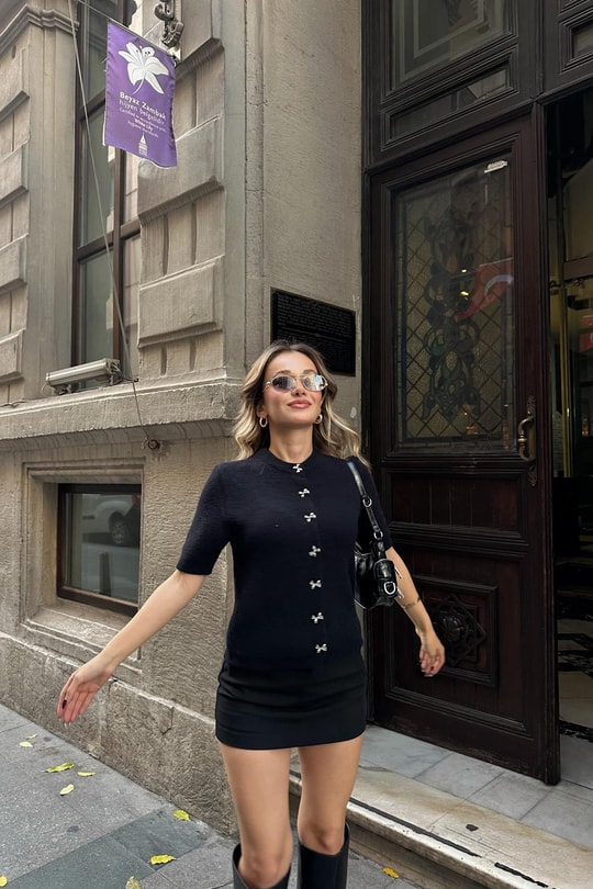 Fiyonk Düğmeli Yumoş Hırka Siyah
