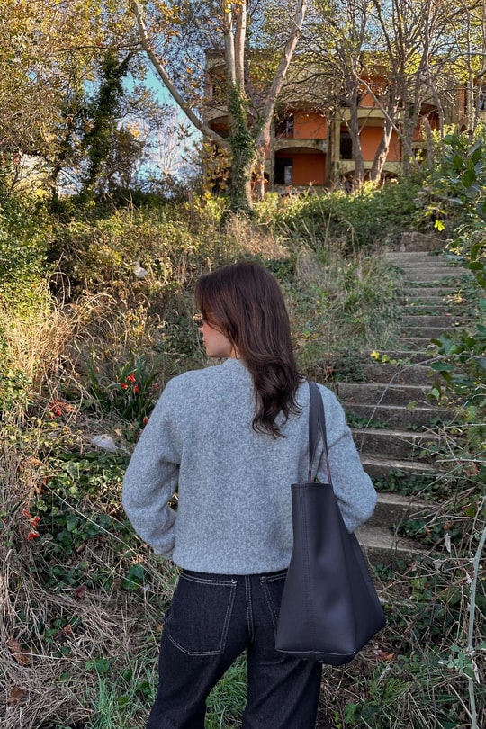 Gümüş Düğmeli Hırka Gri