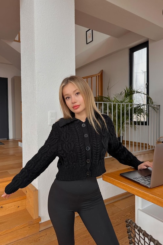 Polo Yakalı Saç Örme Hıırka Siyah