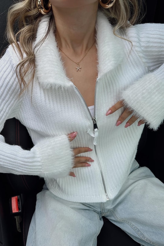 Yumoş Detaylı triko Hırka Beyaz