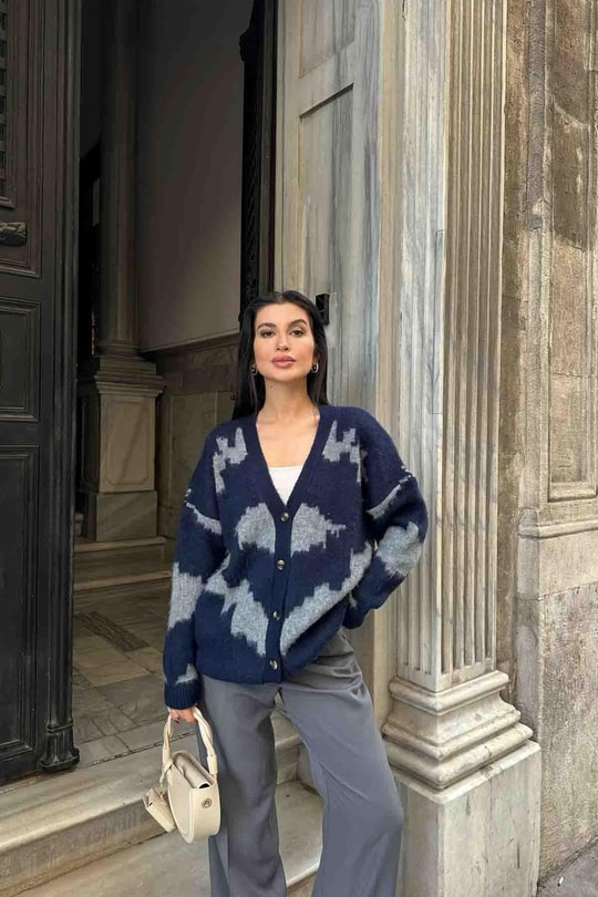 Yün Oversize Hırka Lacivert