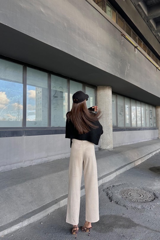 Diz Dikişli Nubuk Pantolon Bej