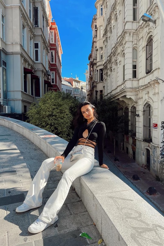 Ekstra Yüksek Bel İspanyol Jean Krem