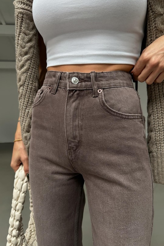 Kesik Paça Straight Jean Kahve