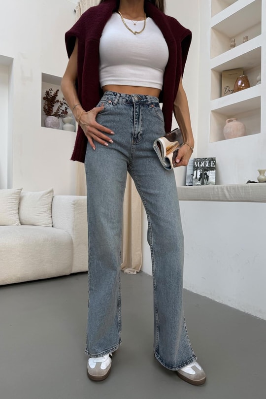 Paça Detaylı Jean Mavi