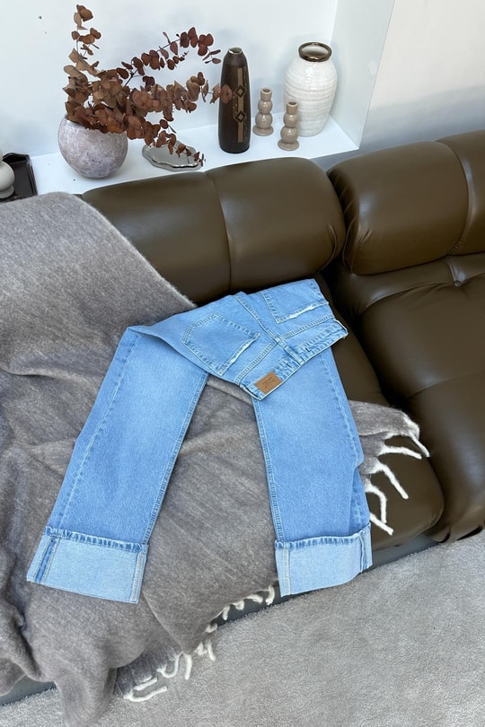 Paça Katlamalı Straight Jean Açık Mavi