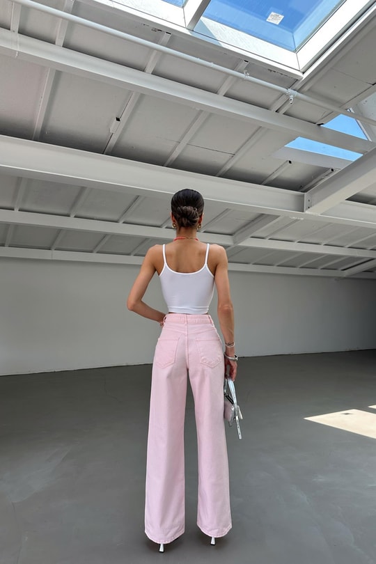 Pink Jean Pembe