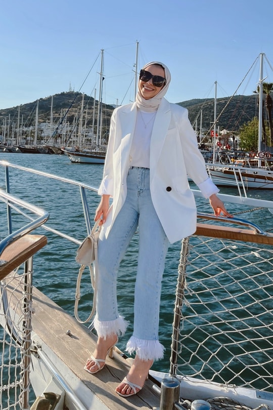 Tasarım Jean Açık Mavi