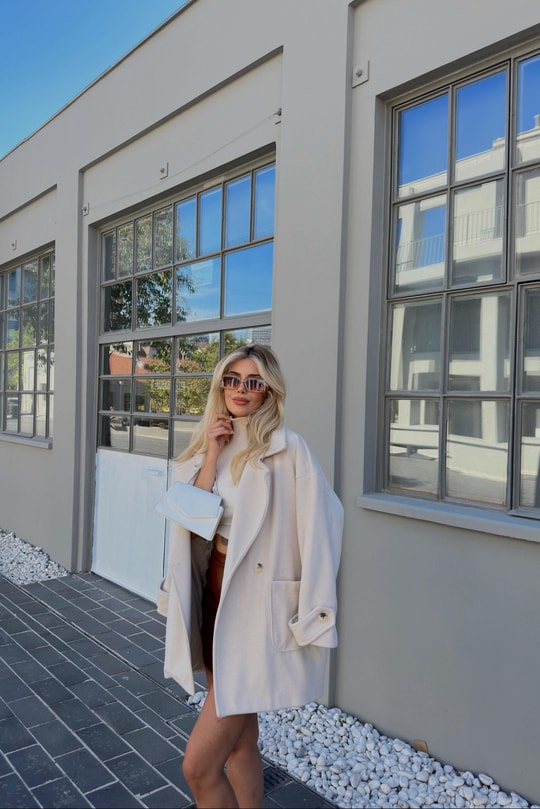 Düşük Omuz Oversize Kaban Bej