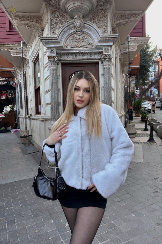 Kısa Tüylü Kürk Krem