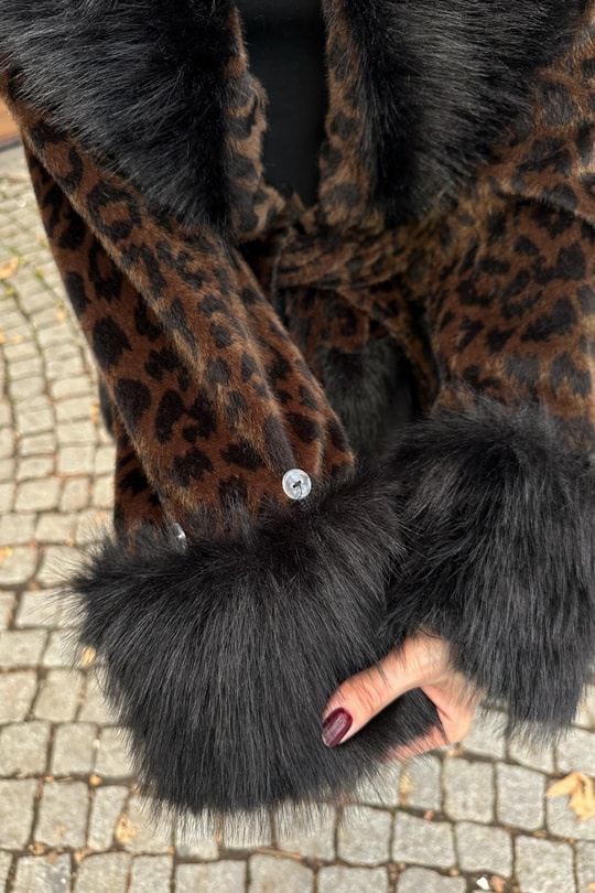 Kürklü Leopar Desenli Kaban LEOPAR DESEN