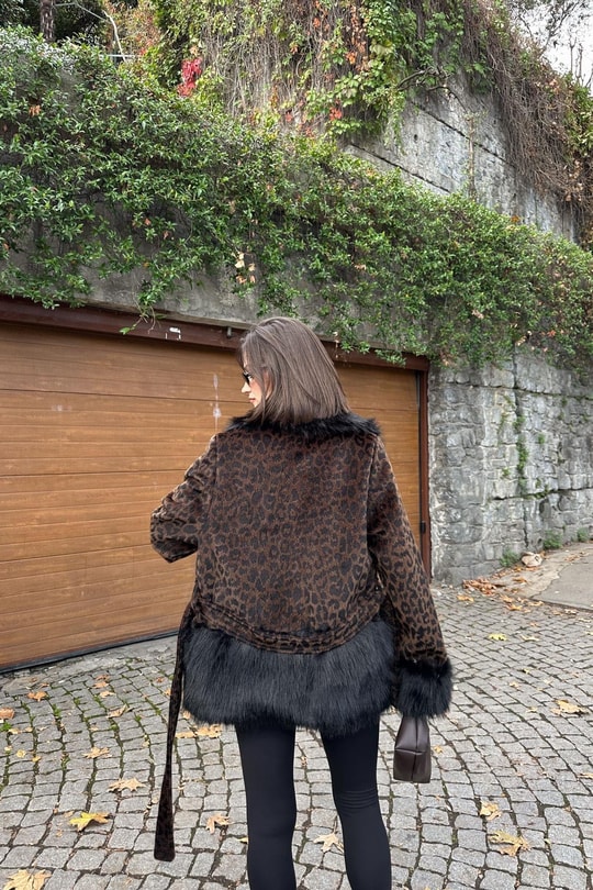 Kürklü Leopar Desenli Kaban LEOPAR DESEN