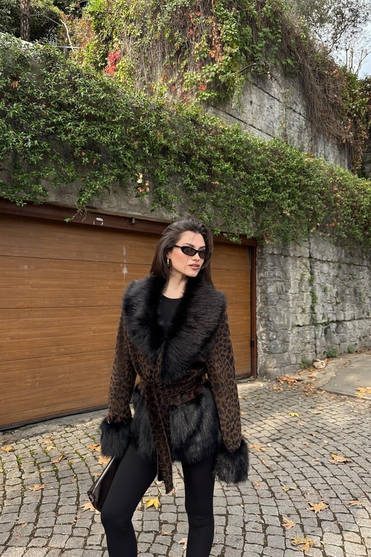 Kürklü Leopar Desenli Kaban LEOPAR DESEN