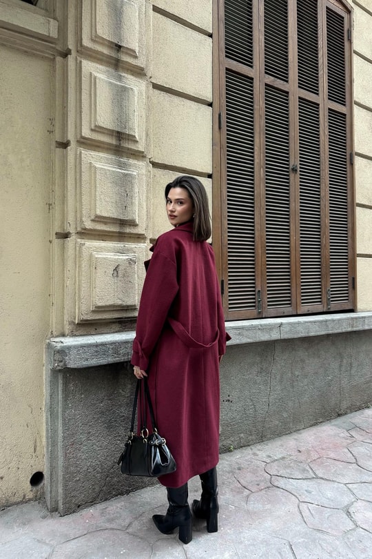 Kuşaklı Düğmeli Kaşe Kaban Bordo