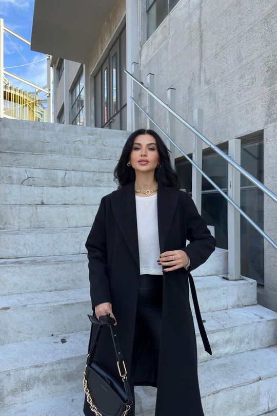 Kuşaklı Kaşe Kaban Siyah