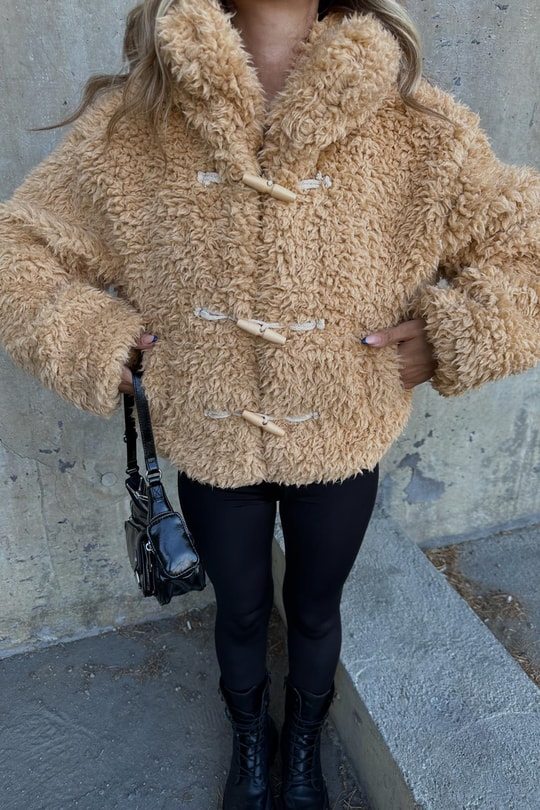 Kuzu Peluş Mont Camel
