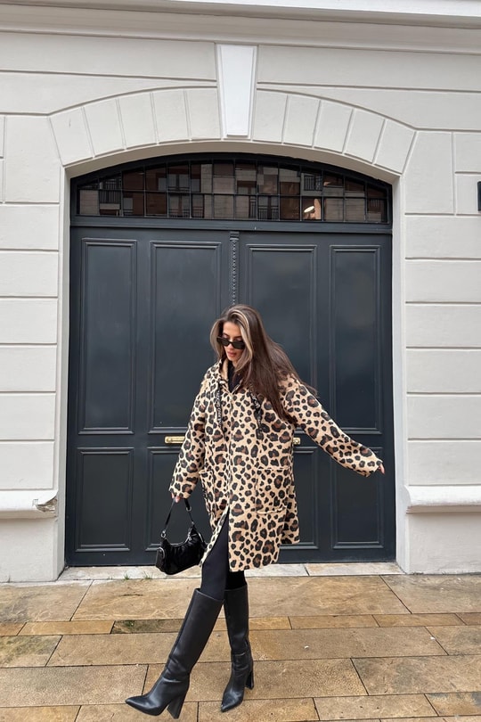 Leopar Oversize Tüylü İnce Kaban Camel
