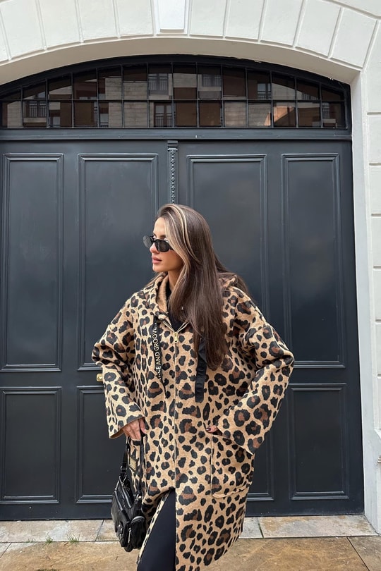 Leopar Oversize Tüylü İnce Kaban Camel