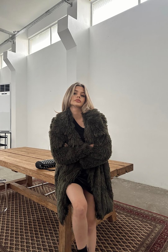 Valeria Kürk Haki