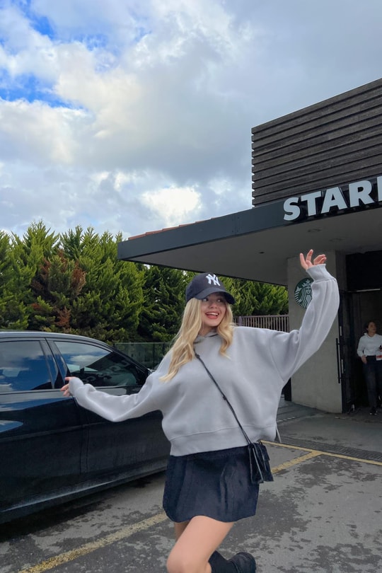 Kapüşonlu Crop Sweatshirt Füme