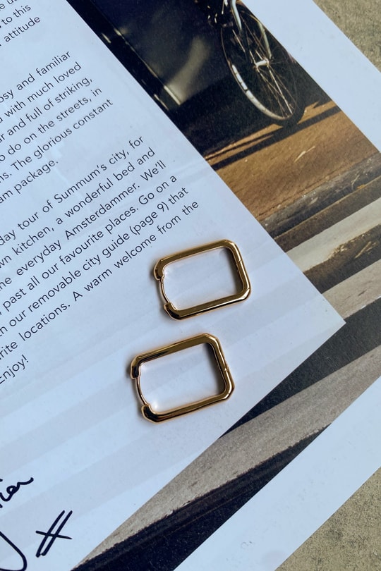Çelik Geometrik Küpe Gold