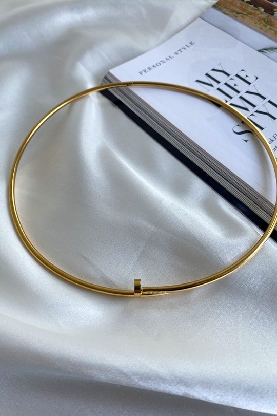 Özel Tasarım Kelepçe Kolye Gold