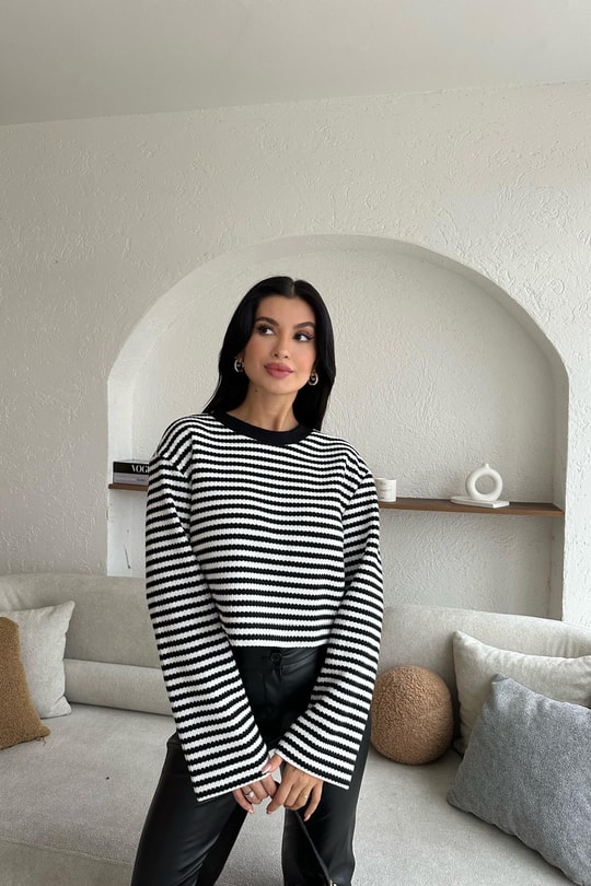 Çelik Örme Çizgili Oversize Kazak Siyah-Beyaz