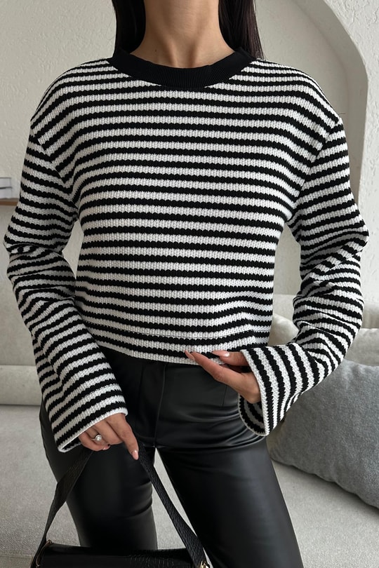 Çelik Örme Çizgili Oversize Kazak Siyah-Beyaz