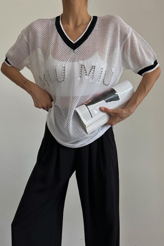 File Miu Triko Krem