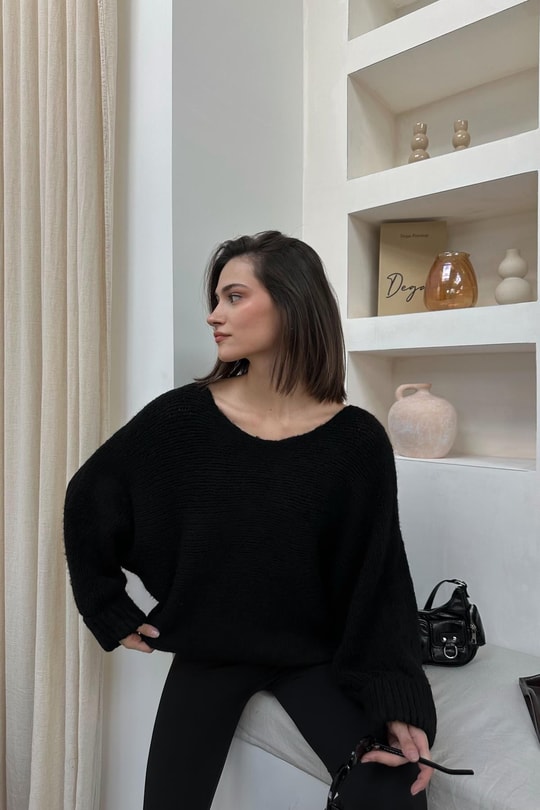 Kol Katlamalı Tasarım Kazak Siyah