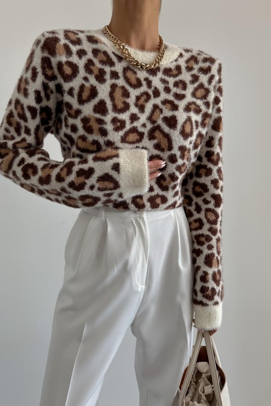Leopar Desenli Yumoş Kazak Taş