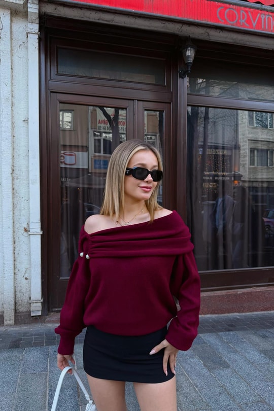 Omuz Detaylı Madonna Kazak Bordo